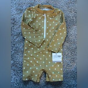 NWT Little Planet Sunshine Long Sleeve Rash guard Size  24 months